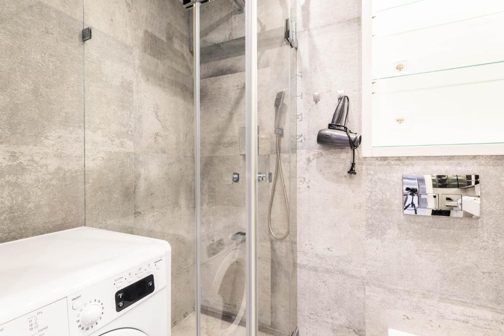 CHMIELNA 106B CENTRUM by VAYA STAYS – zdjęcie 10