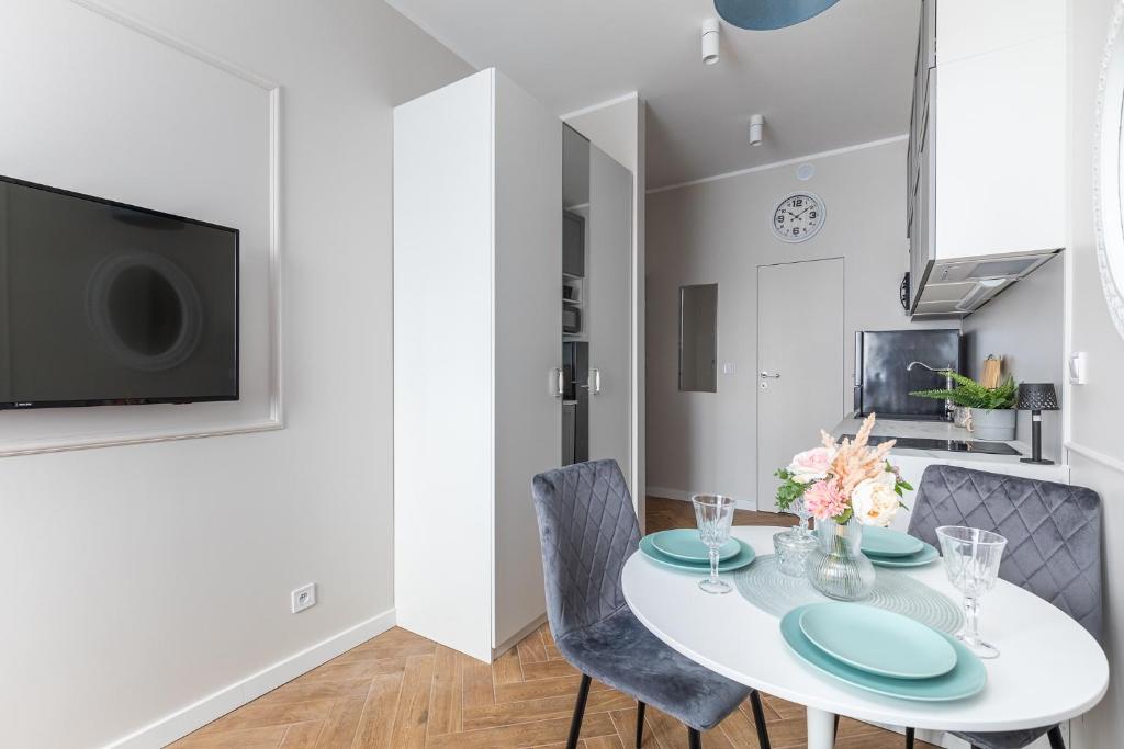 Modern studio AC Batorego by VAYA STAYS A – zdjęcie 6