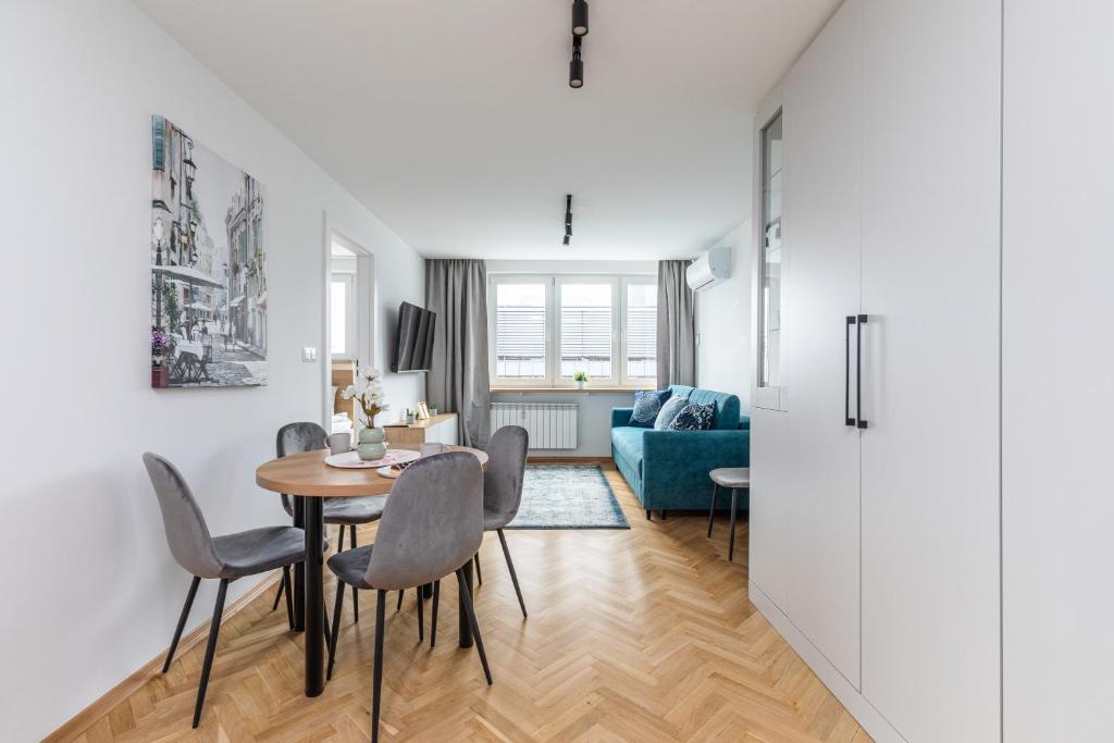 Family central spot by VAYA STAYS – zdjęcie 11