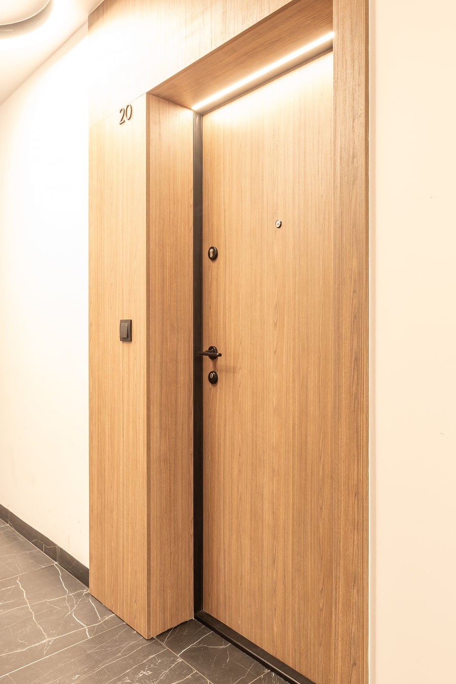 BUSINESS SUITE GRZYBOWSKA 37 by VAYA STAYS – zdjęcie 11