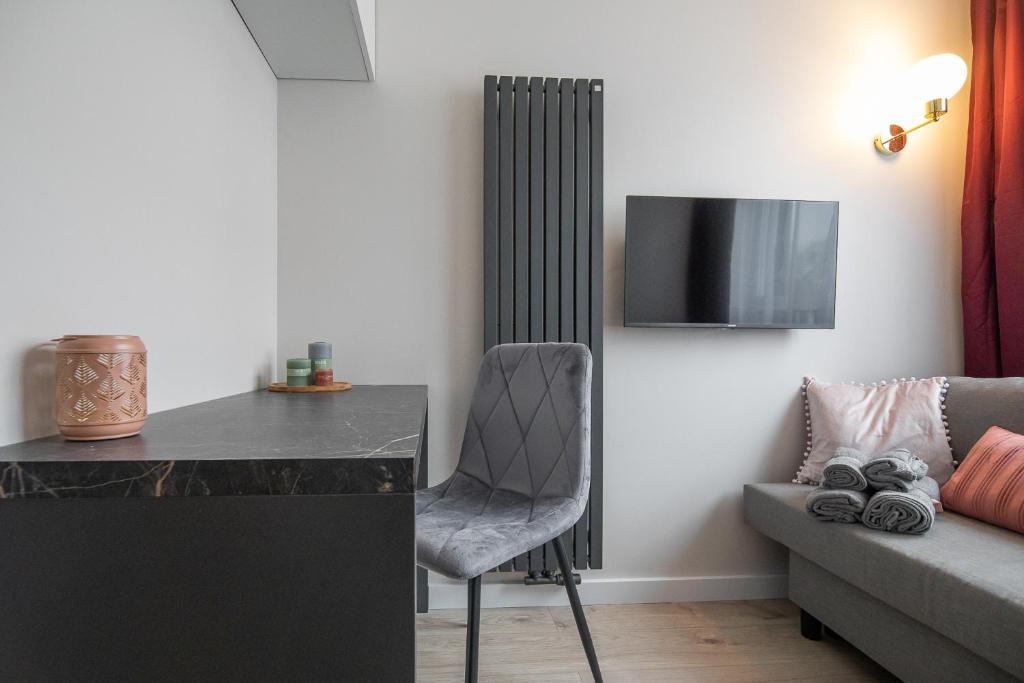 miniSTUDIOS URSUS by VAYA STAYS A4 – zdjęcie 3